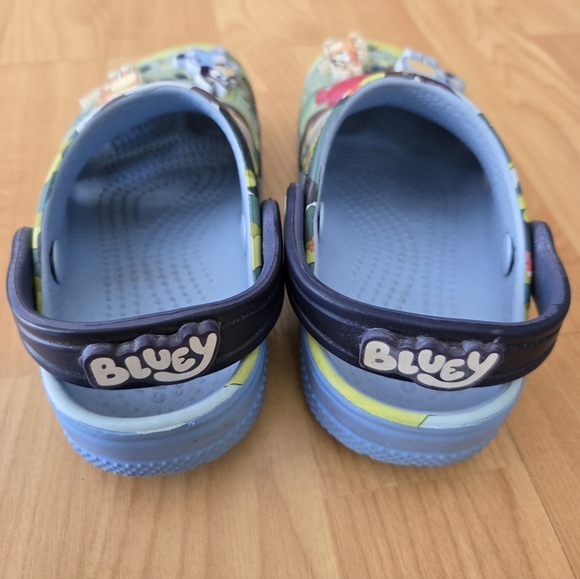Bluey Crocs - Picture 2 of 3